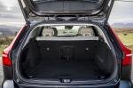 Volvo V60 D4 Cross Country 2019 года (UK)